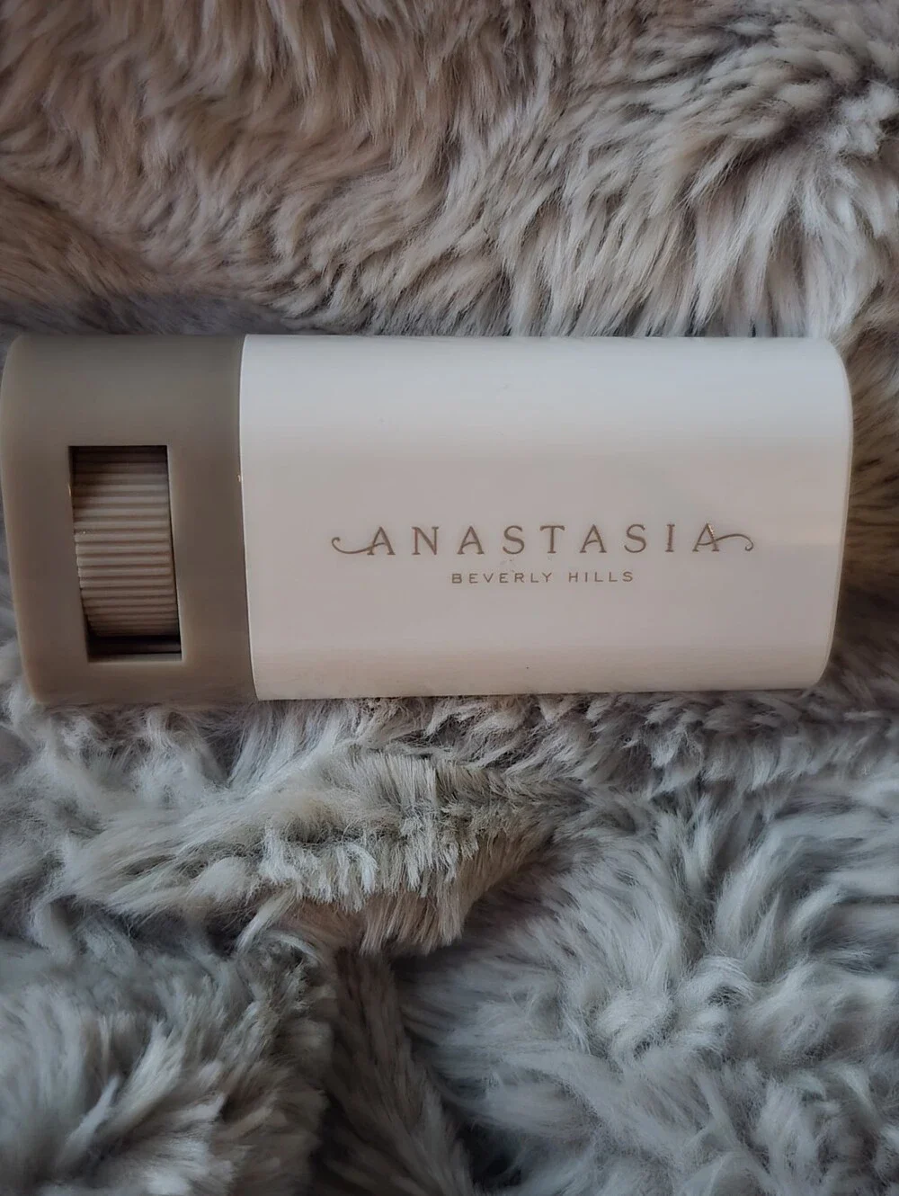 Anastasia Beverly Hills Beauty Balm Serum Boosted Skin Tint - Light/Beige #11